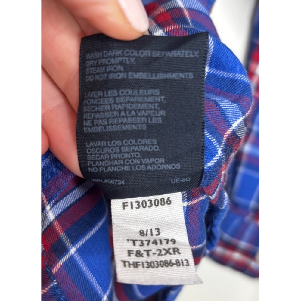 Tommy Hilfiger Boys Kids Button Up Long Sleeve Shirt Blue‎ Red Plaid Size 6 - Picture 7 of 7